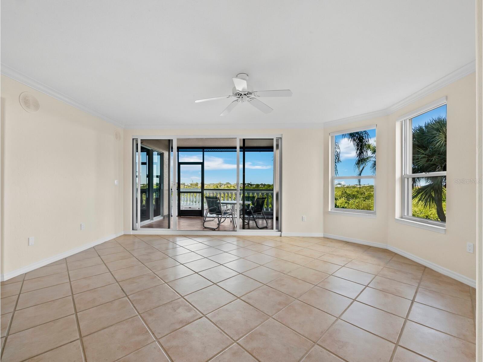 5430 Eagles Point Circle #105 Sarasota FL 34231 A4681273 image5