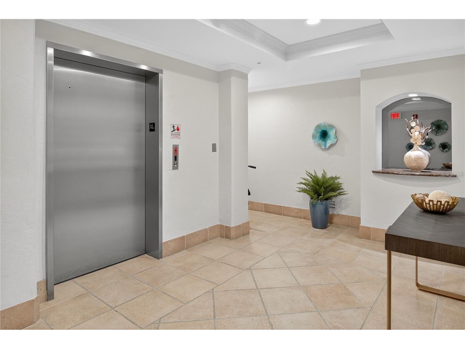 5430 Eagles Point Circle #202 Sarasota FL 34231 - PHILLIPPI CREEK A4693116 image32
