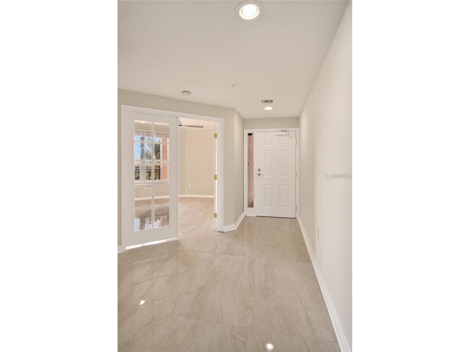 5430 Eagles Point Circle #202 Sarasota FL 34231 - PHILLIPPI CREEK A4693116 image4