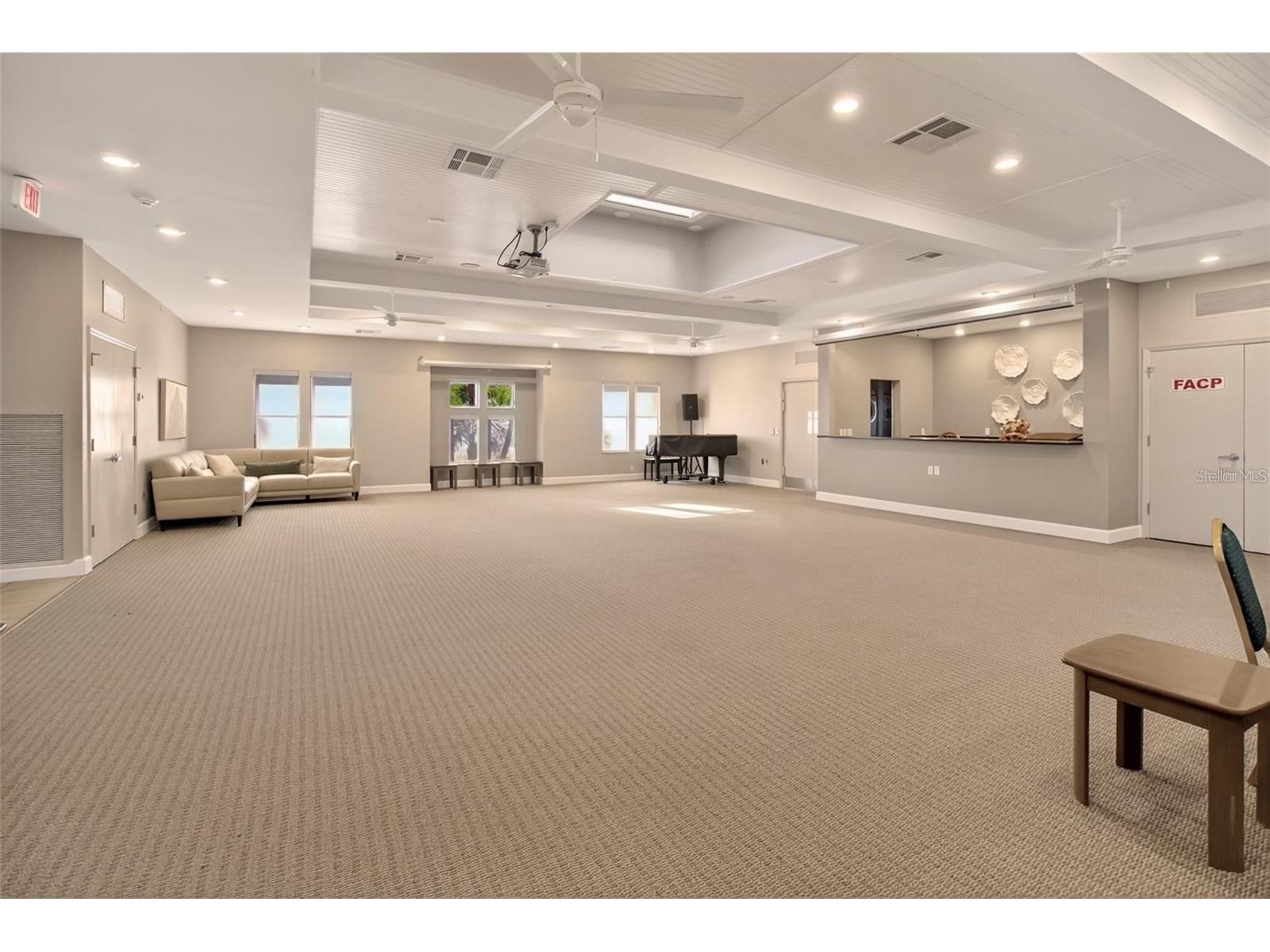 5430 Eagles Point Circle #202 Sarasota FL 34231 - PHILLIPPI CREEK A4693116 image42