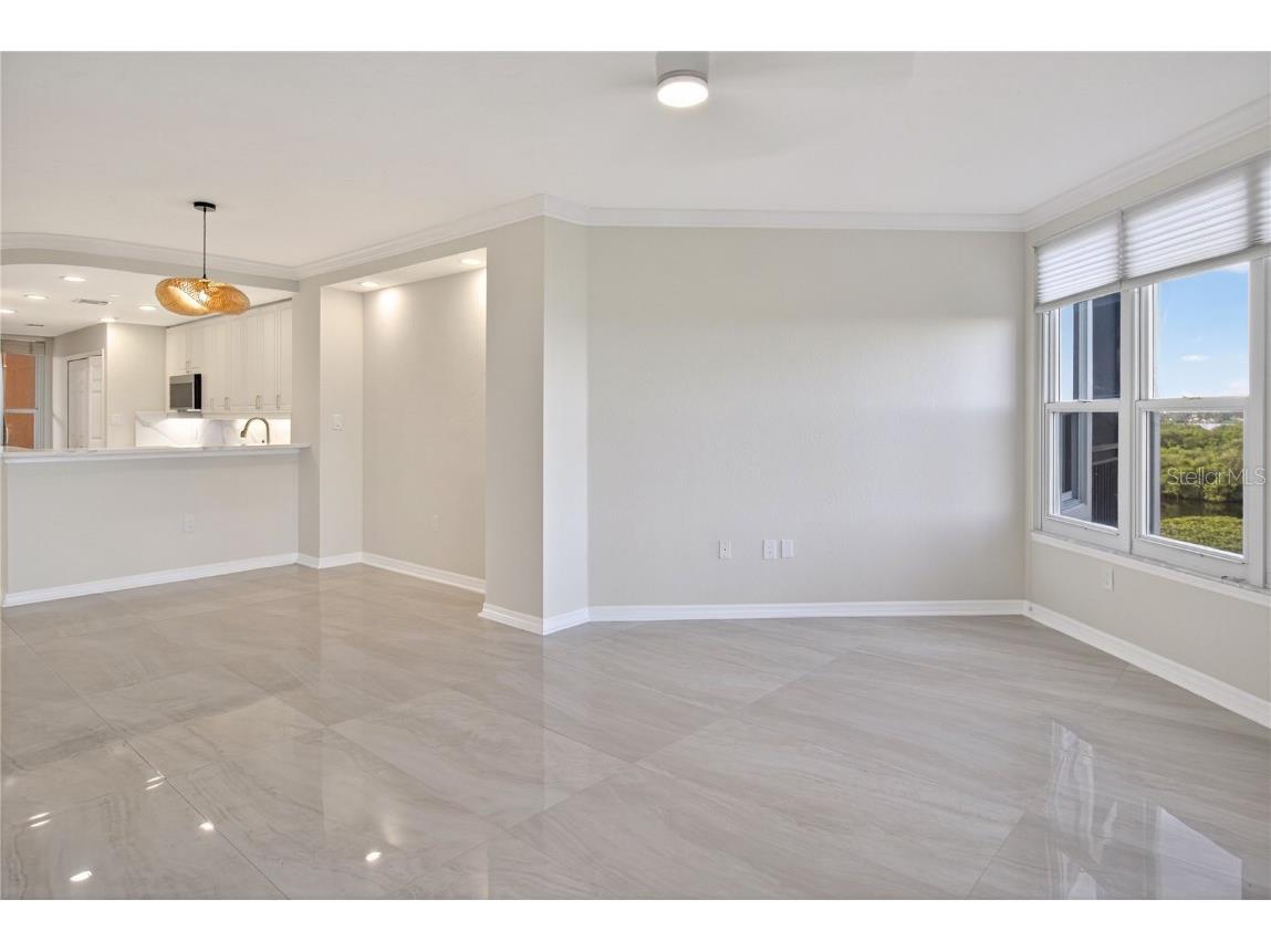 5430 Eagles Point Circle #202 Sarasota FL 34231 TB8398539 image22