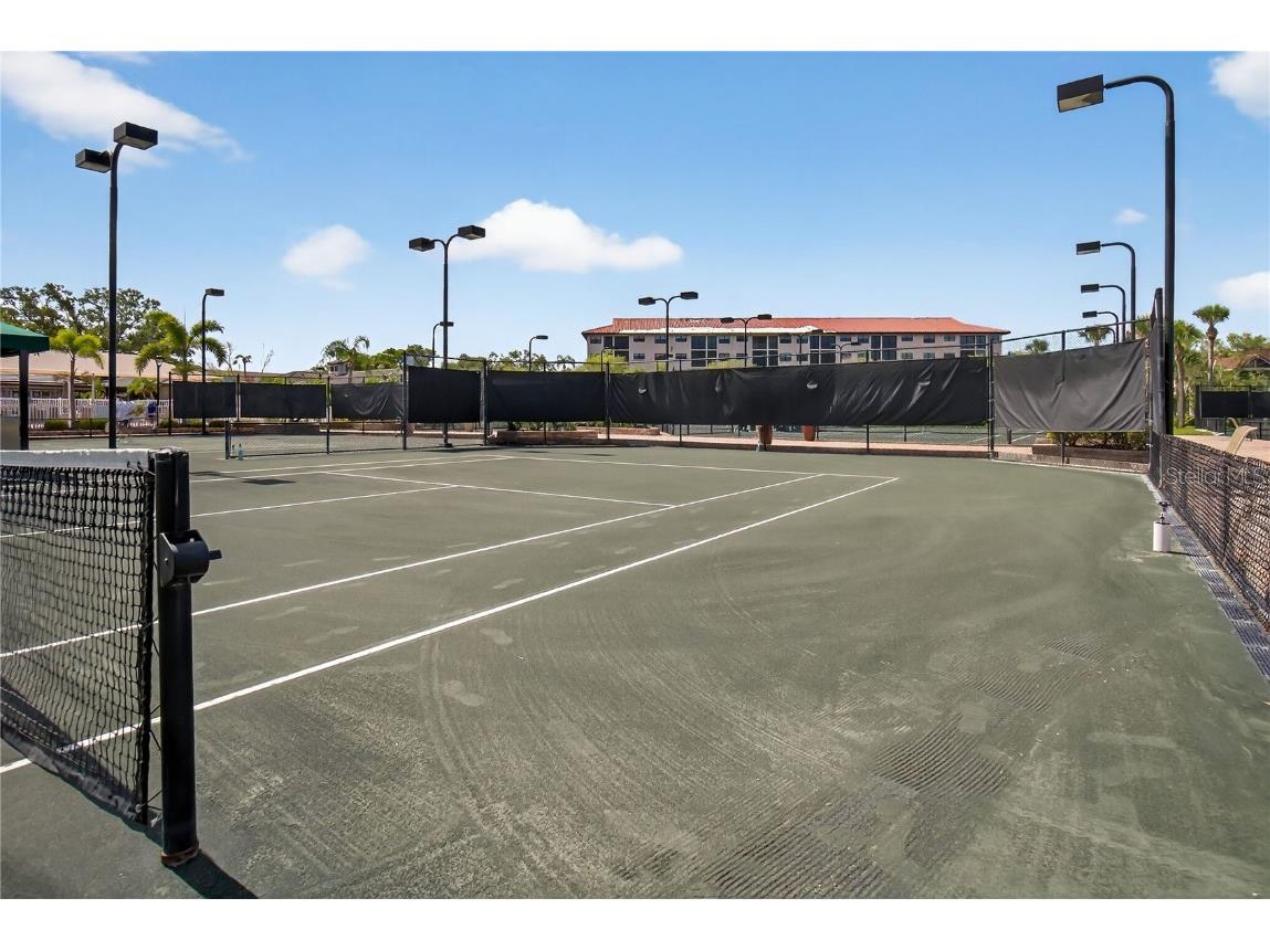 5430 Eagles Point Circle #202 Sarasota FL 34231 TB8398539 image50