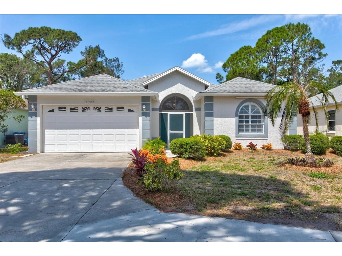 5430 Matthew Court Sarasota FL 34231 A4568914 image1