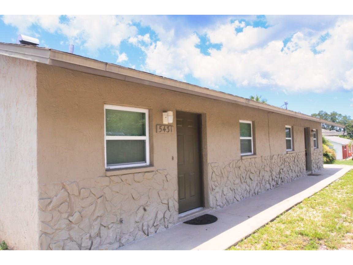 5431 & 5435 Beach Street New Port Richey FL 34652 TB8401695 image1