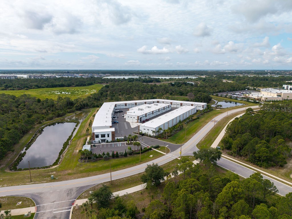 5431 Communications Parkway #29 Lakewood Ranch FL 34240 A4691281 image32