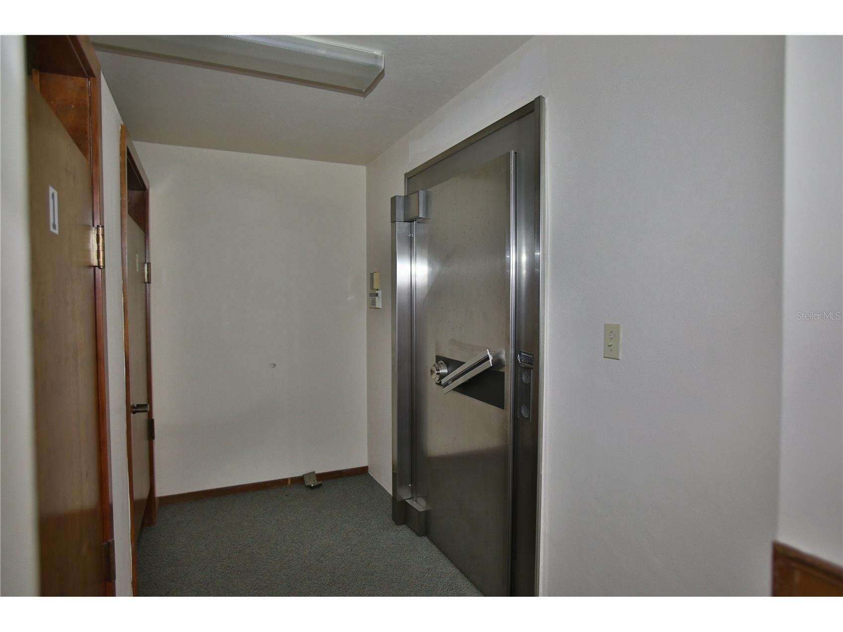 5431 E Silver Springs Boulevard #A Silver Springs FL 34488 OM727959 image16