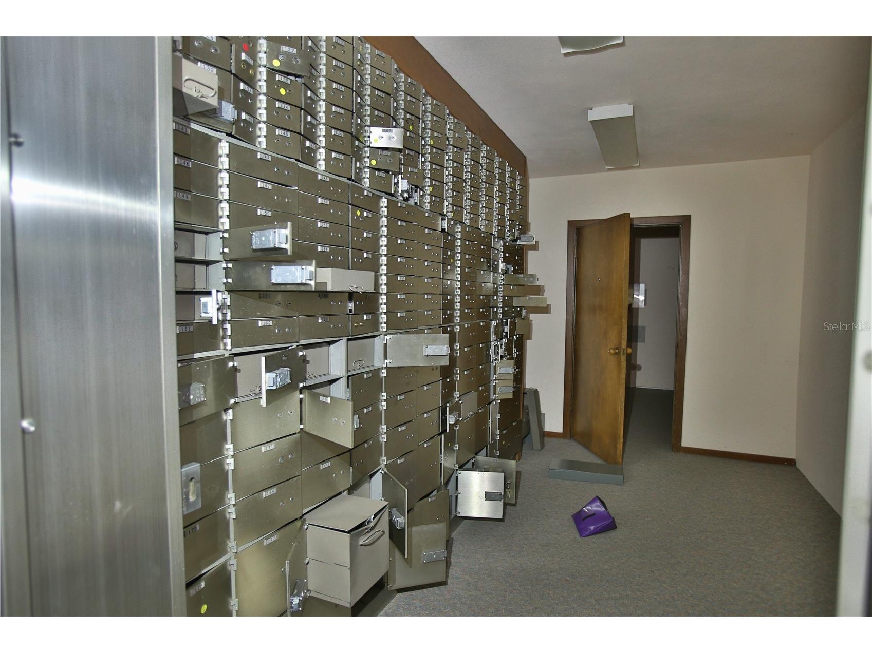 5431 E Silver Springs Boulevard #A Silver Springs FL 34488 OM727959 image17