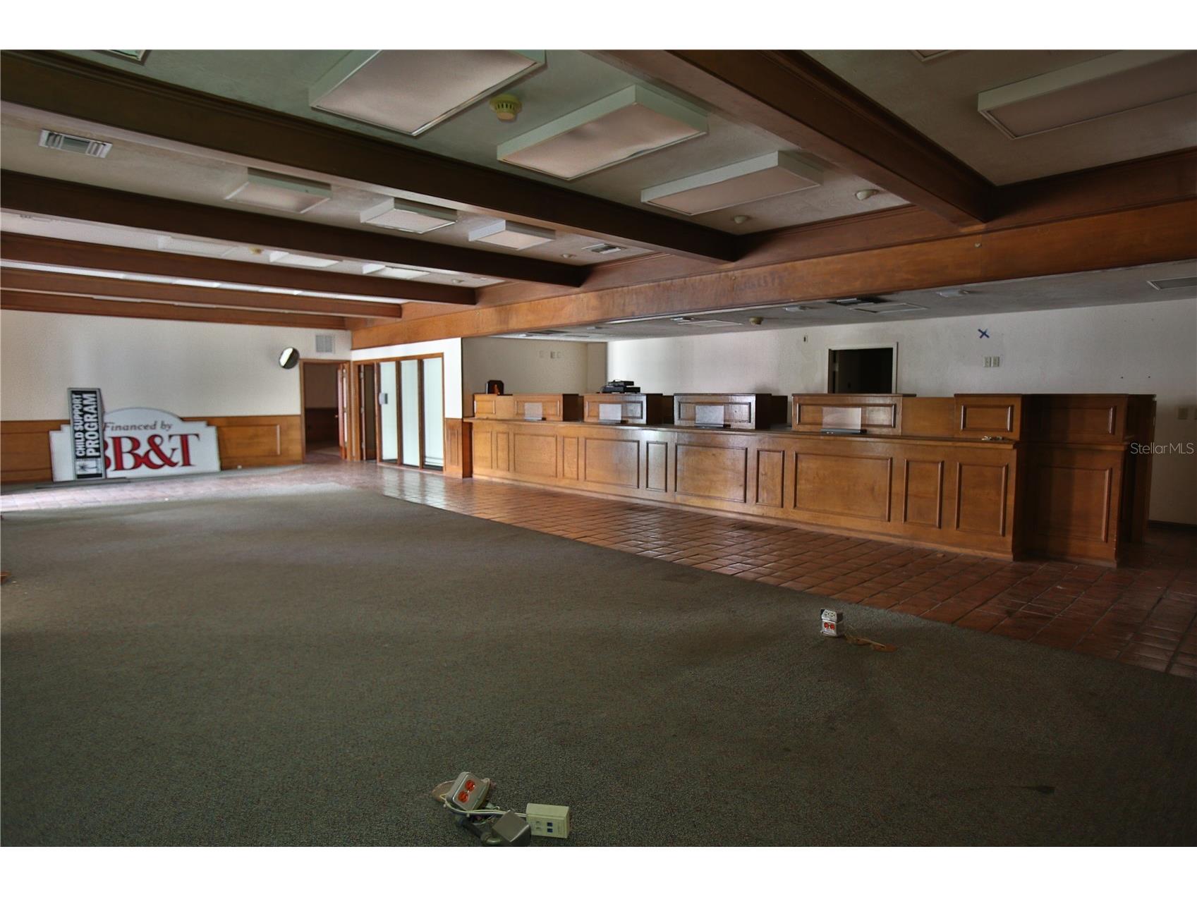 5431 E Silver Springs Boulevard #A Silver Springs FL 34488 OM727959 image2
