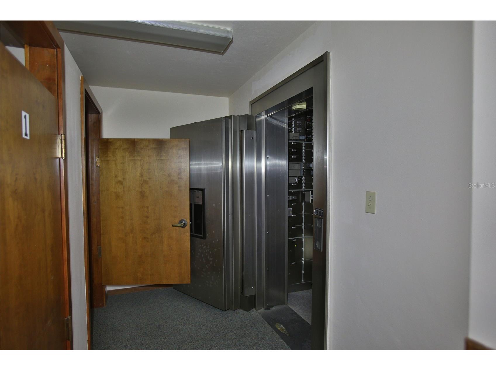 5431 E Silver Springs Boulevard #A Silver Springs FL 34488 OM727959 image20