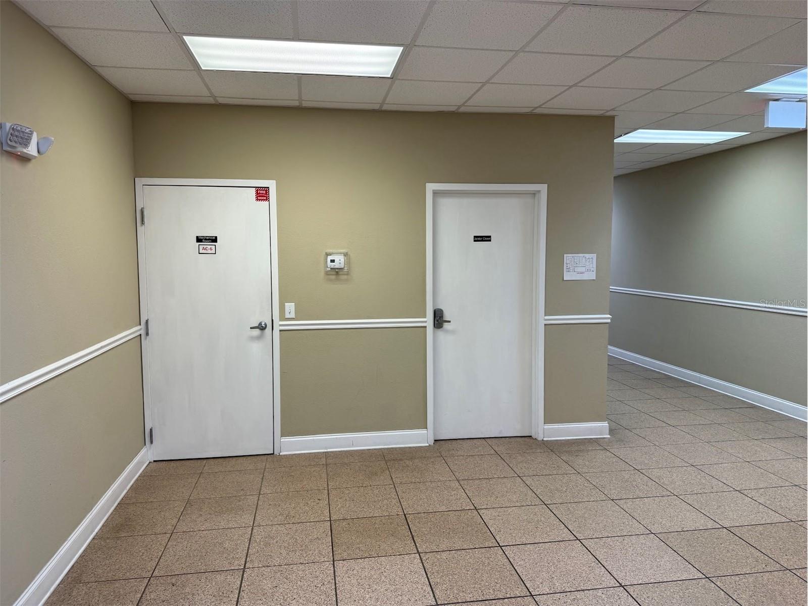 5431 E Silver Springs Boulevard #B Silver Springs FL 34488 OM728130 image7