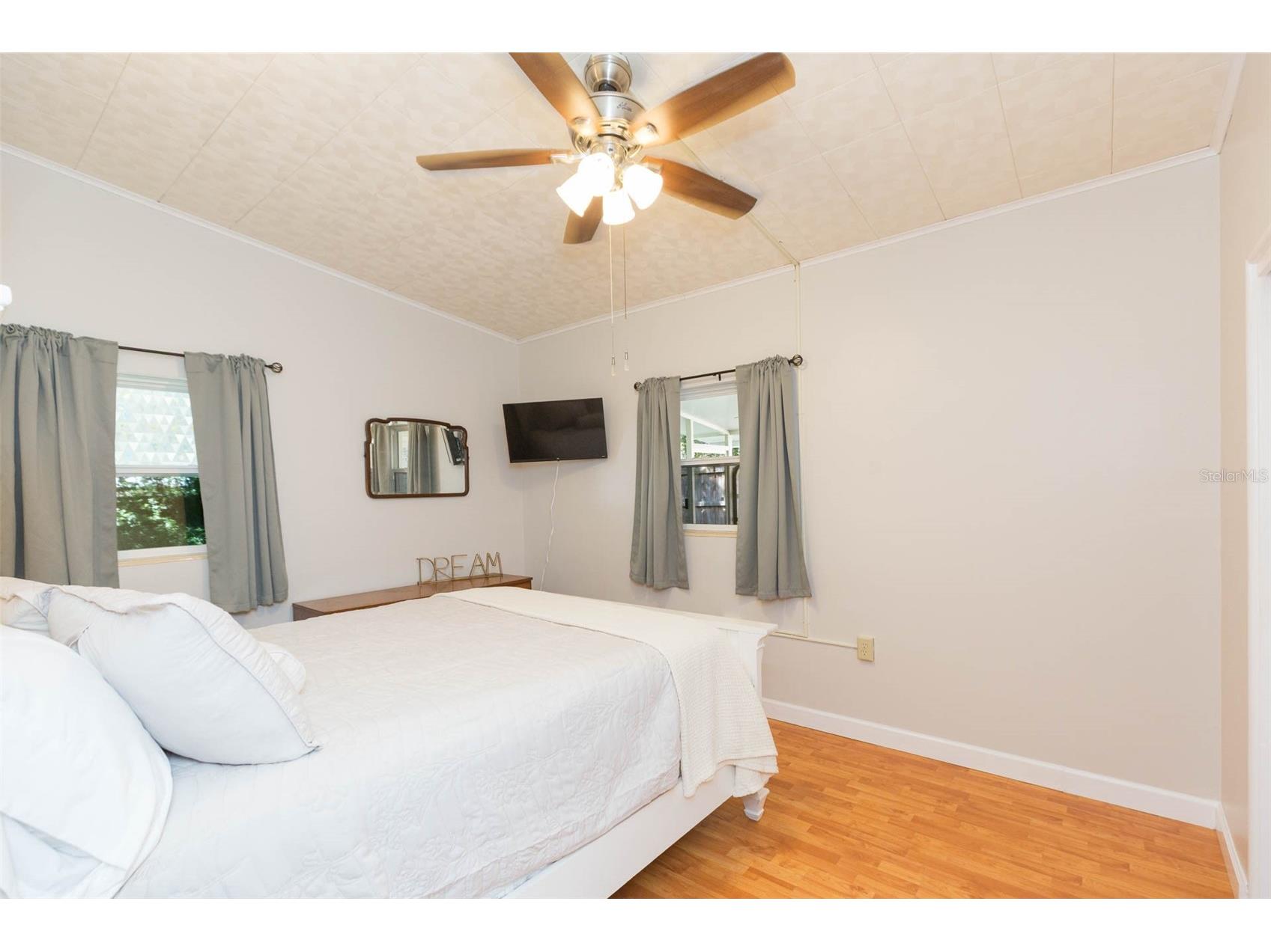 5431 Tower Street Dade City FL 33523 TB8514443 image32