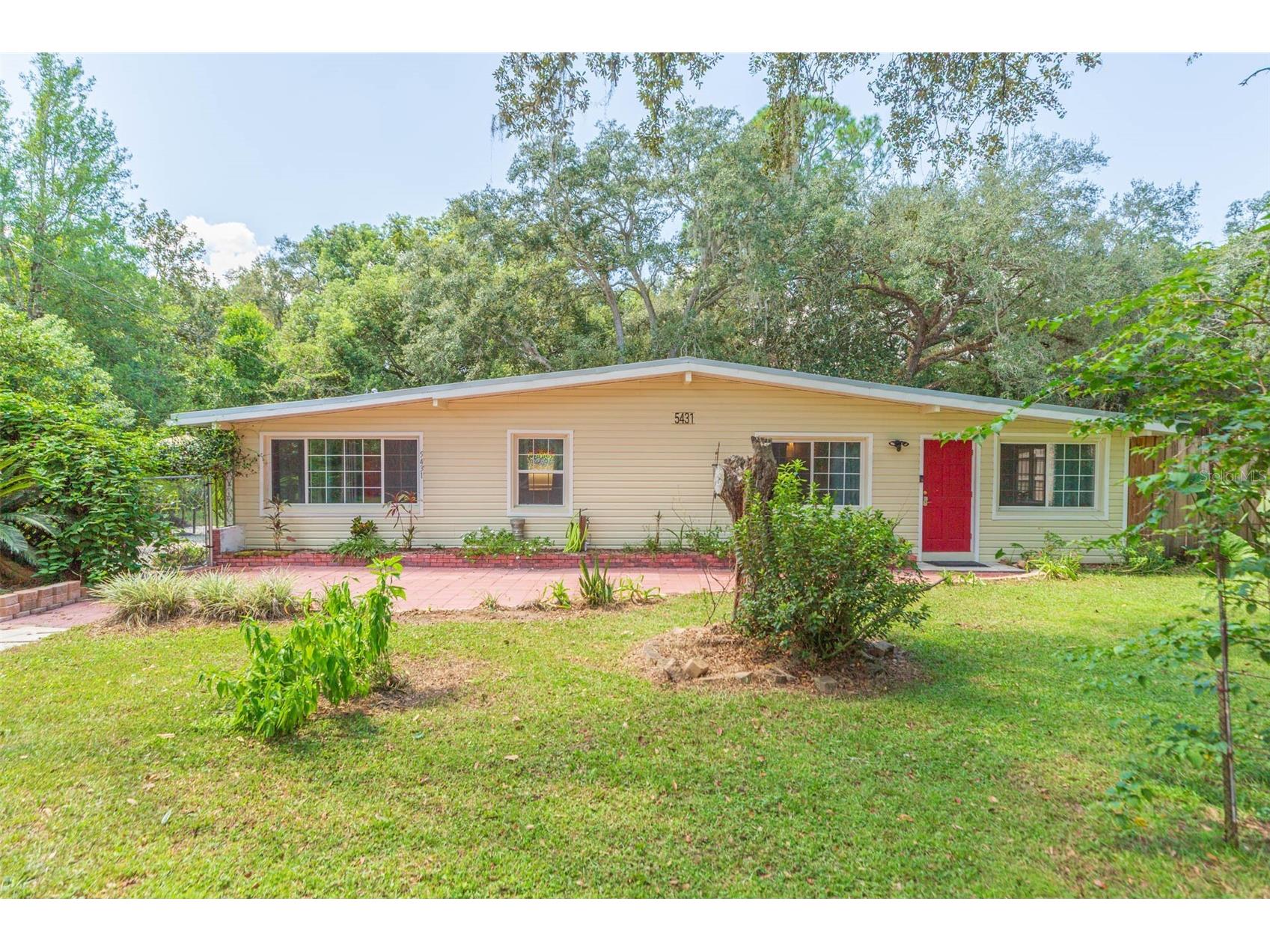 5431 Tower Street Dade City FL 33523 TB8514443 image4