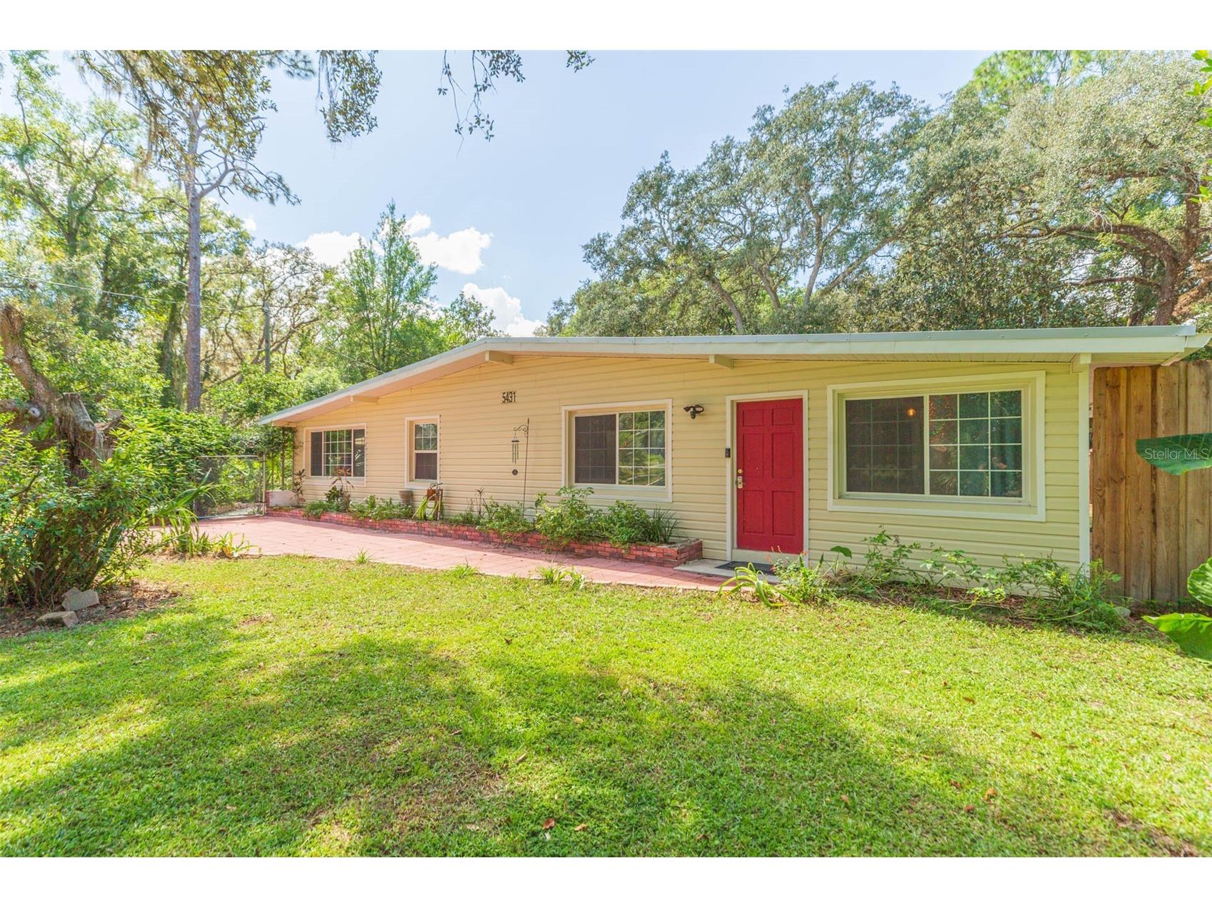 5431 Tower Street Dade City FL 33523 TB8514443 image5