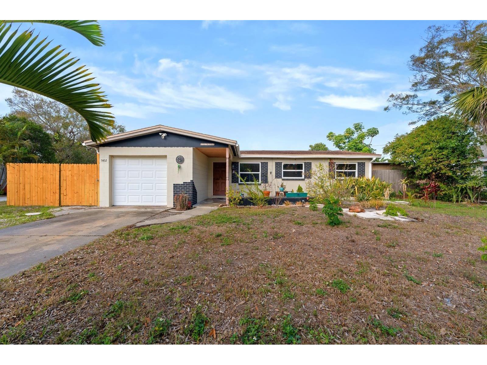 5432 63rd Way N Saint Petersburg FL 33709 TB8457160 image2