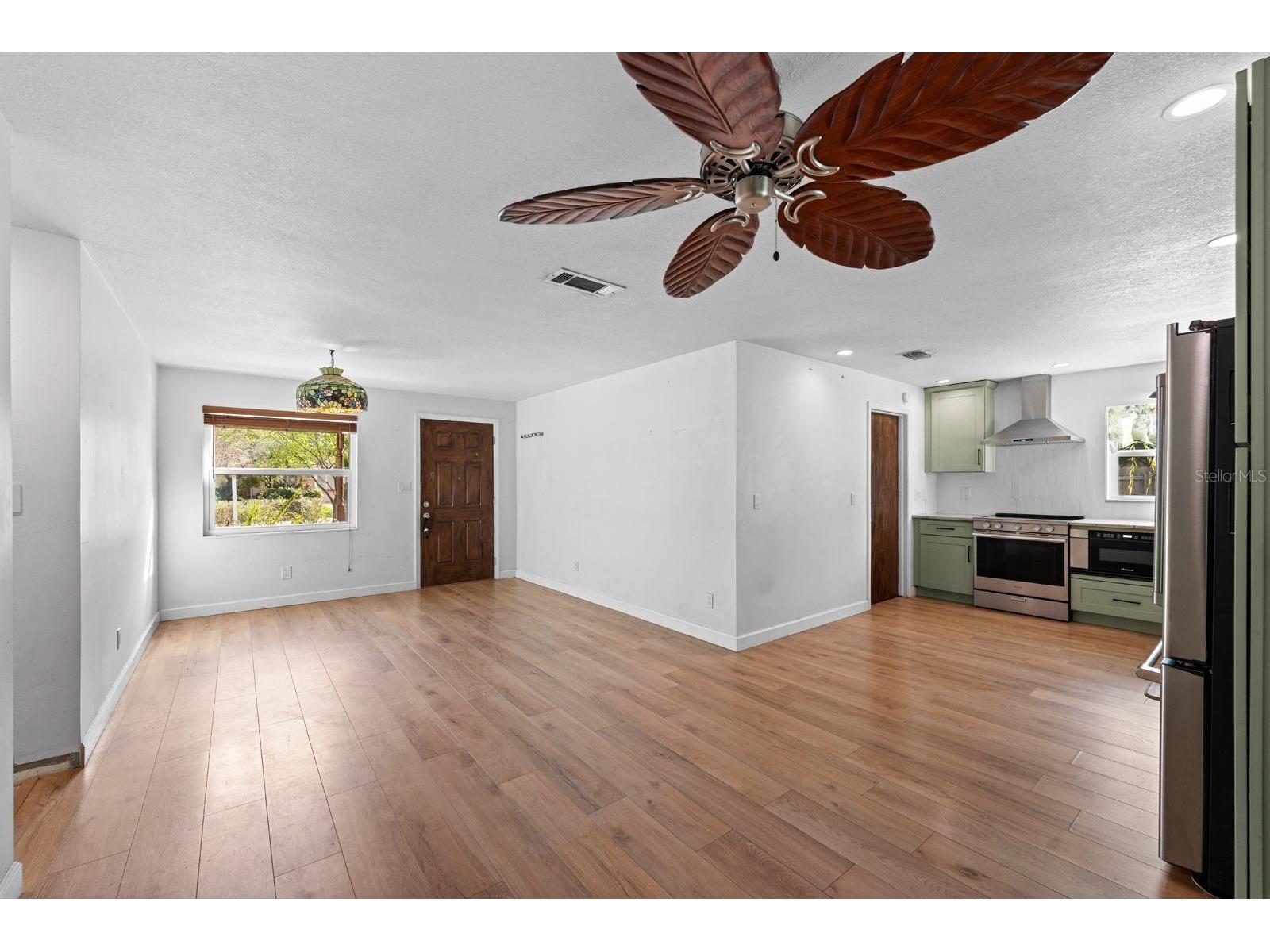 5432 63rd Way N Saint Petersburg FL 33709 TB8457160 image6
