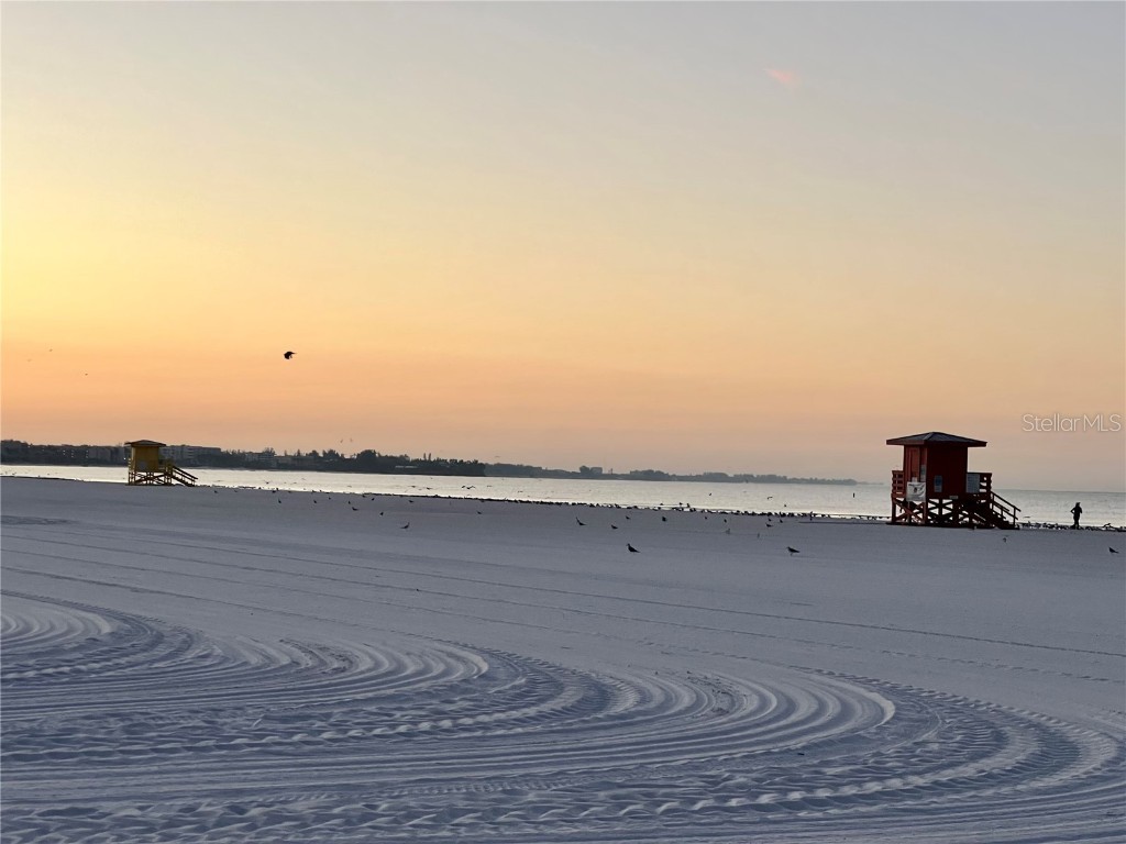 5432 Cape Leyte Drive Sarasota FL 34242 A4649500 image40