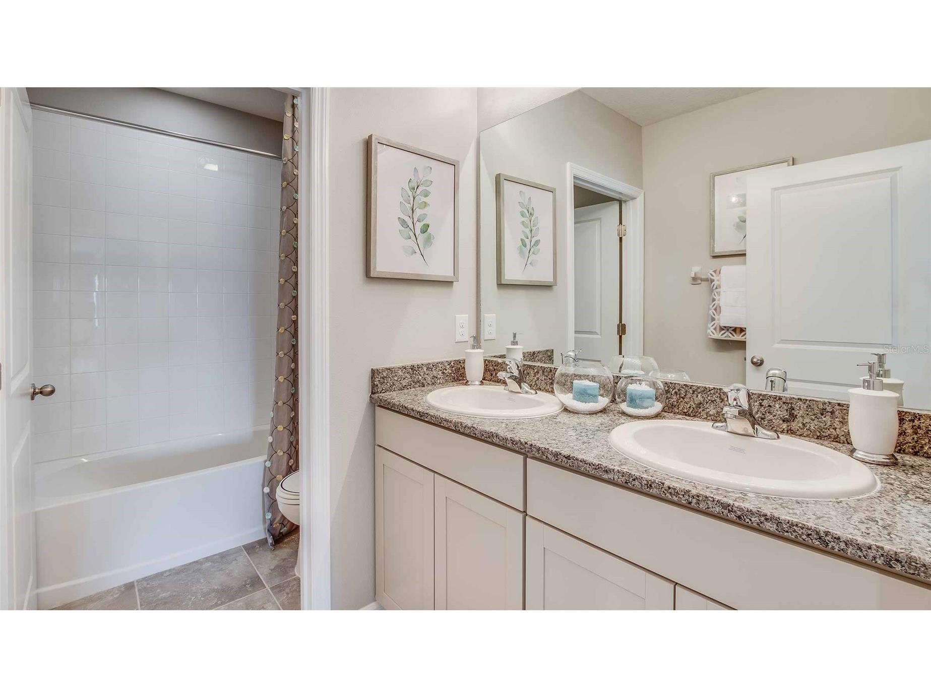 5432 Silver Moonlight Drive Palmetto FL 34221 A4694392 image7