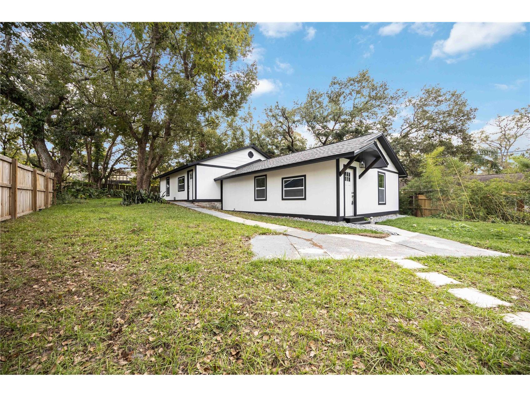 5433 579 Highway #A Seffner FL 33584 O6420372 image1