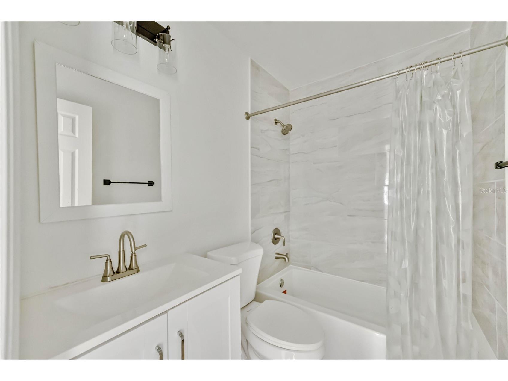5433 579 Highway #A Seffner FL 33584 O6420372 image11