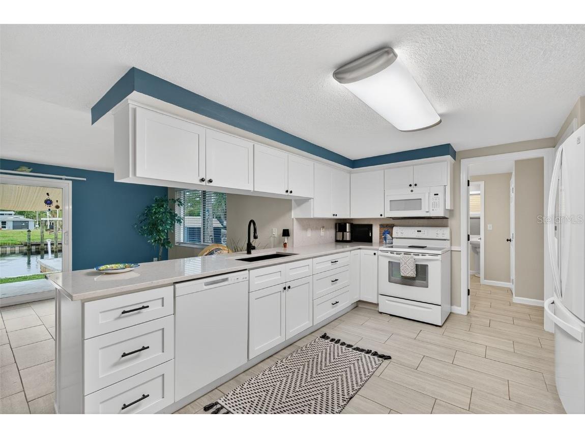 5433 Bluepoint Drive Port Richey FL 34668 TB8408173 image13