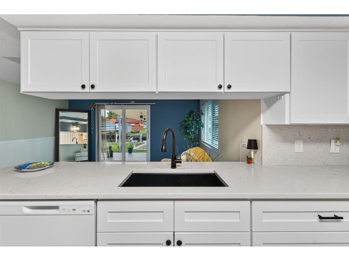 5433 Bluepoint Drive Port Richey FL 34668 TB8408173 image14