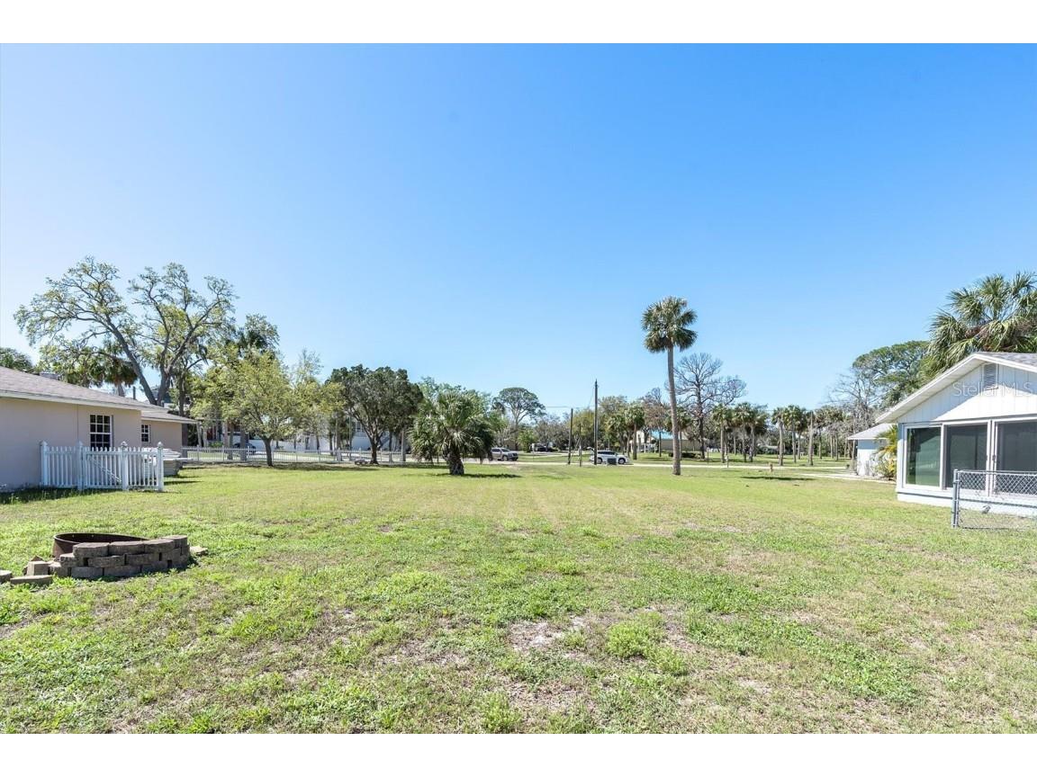 5433 Cotee River Drive New Port Richey FL 34652 - WITHLACOOCHIE 