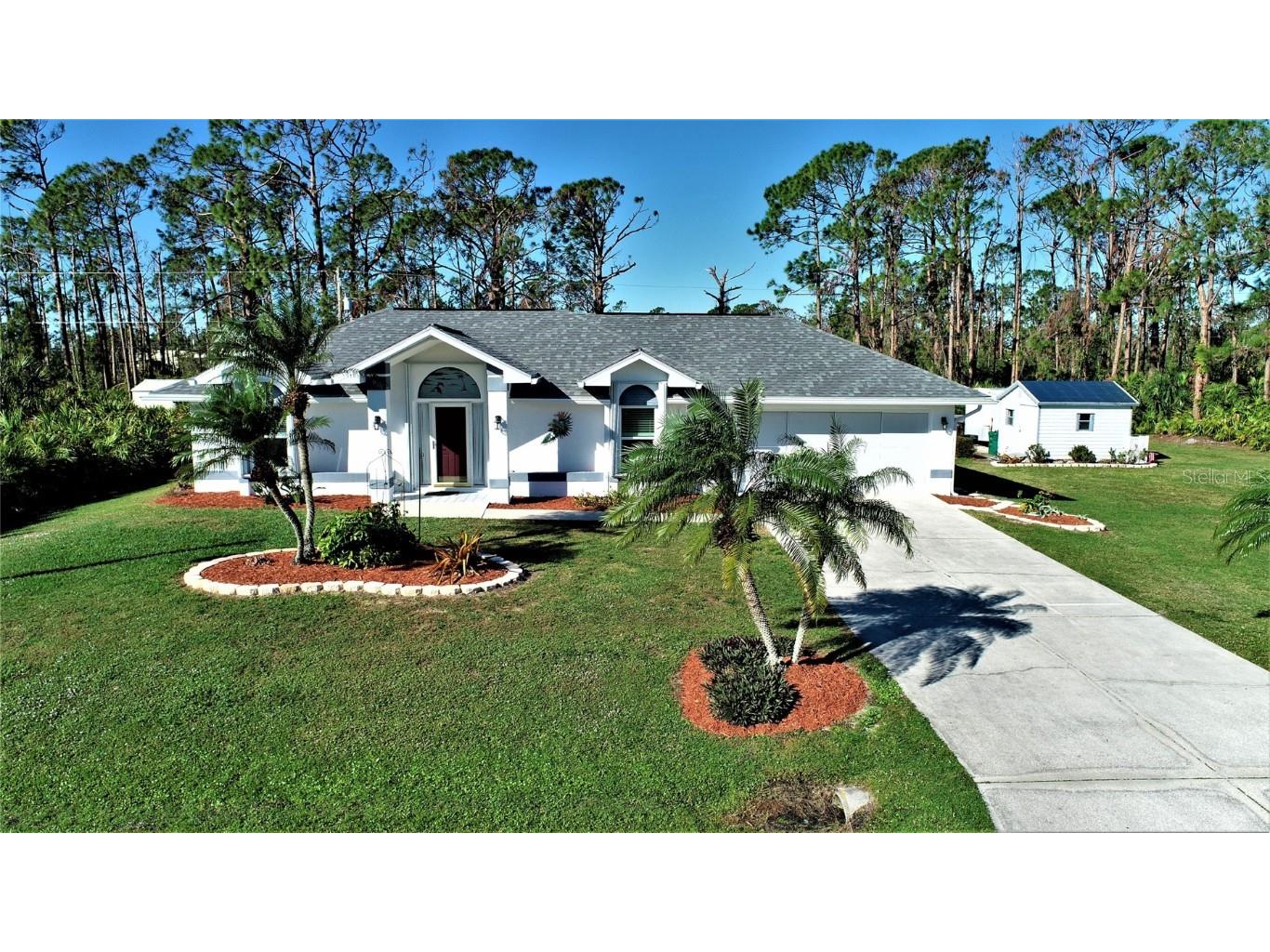 5433 Farley Street Port Charlotte FL 33981 C7469709 image1
