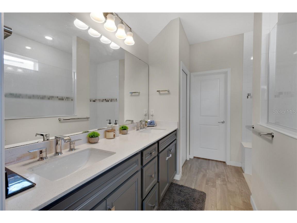 5433 Log Grove Lane Orlando FL 32829 O6345195 image18