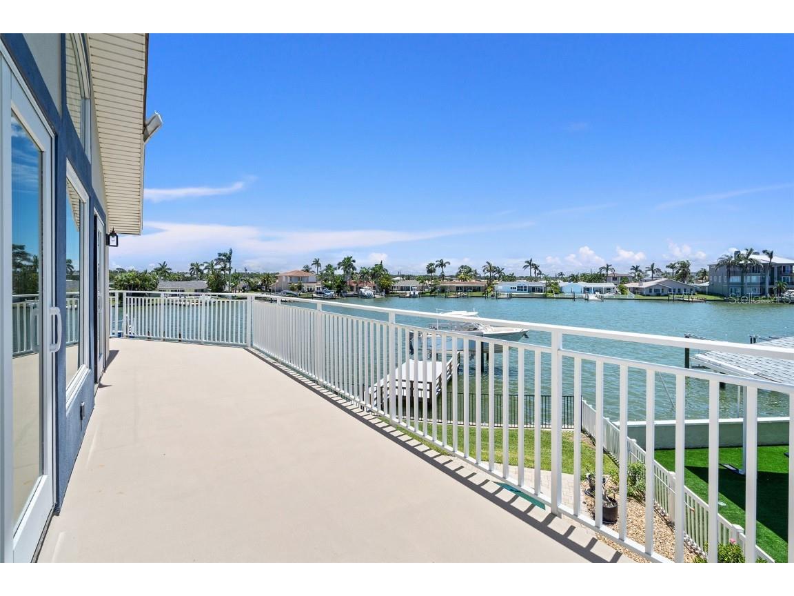 5433 Oakhurst Drive Seminole FL 33772 TB8409546 image28