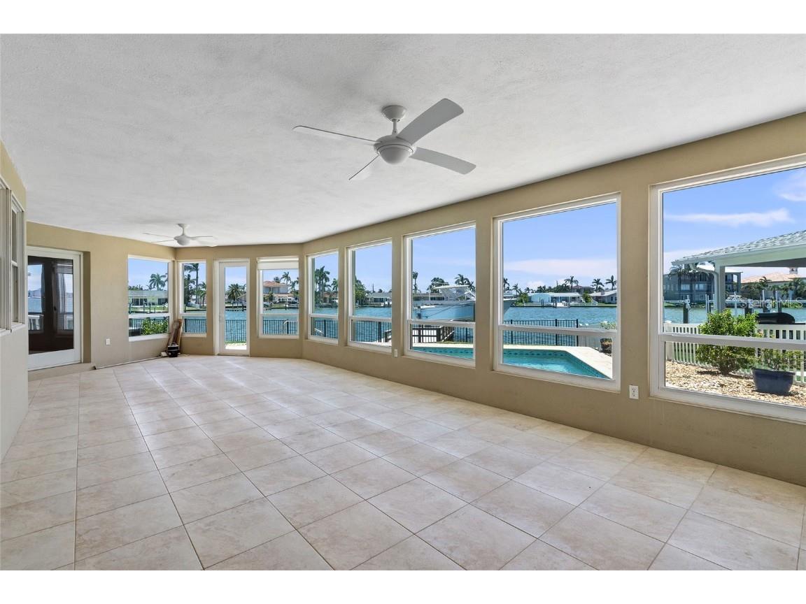 5433 Oakhurst Drive Seminole FL 33772 TB8409546 image30