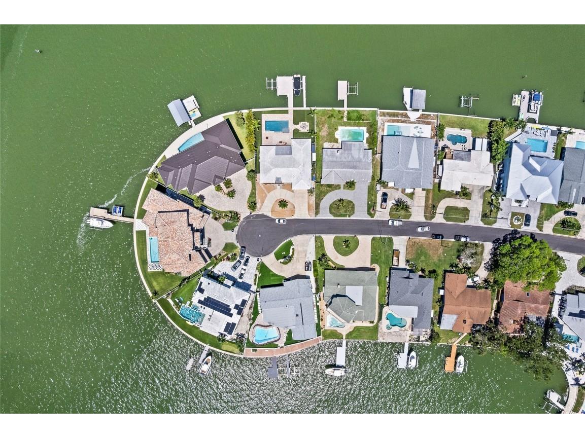 5433 Oakhurst Drive Seminole FL 33772 TB8409546 image36