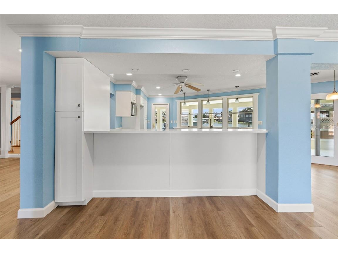 5433 Oakhurst Drive Seminole FL 33772 TB8409546 image8