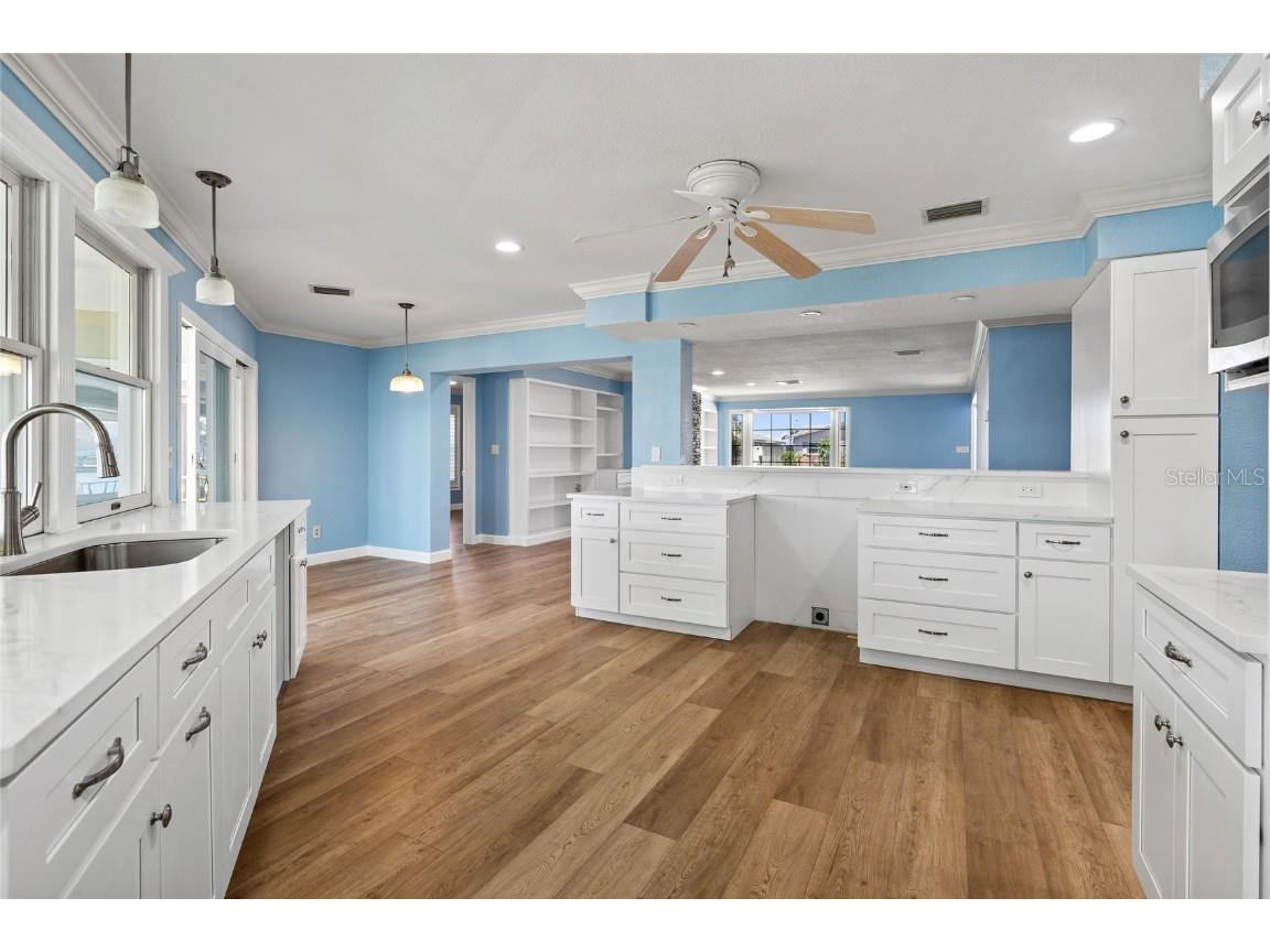 5433 Oakhurst Drive Seminole FL 33772 TB8409546 image9