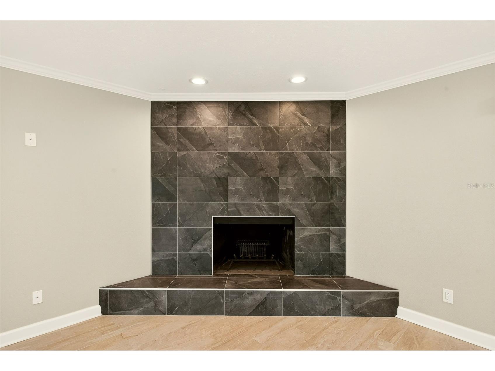 5434 Oakhurst Drive Seminole FL 33772 TB8496805 image11