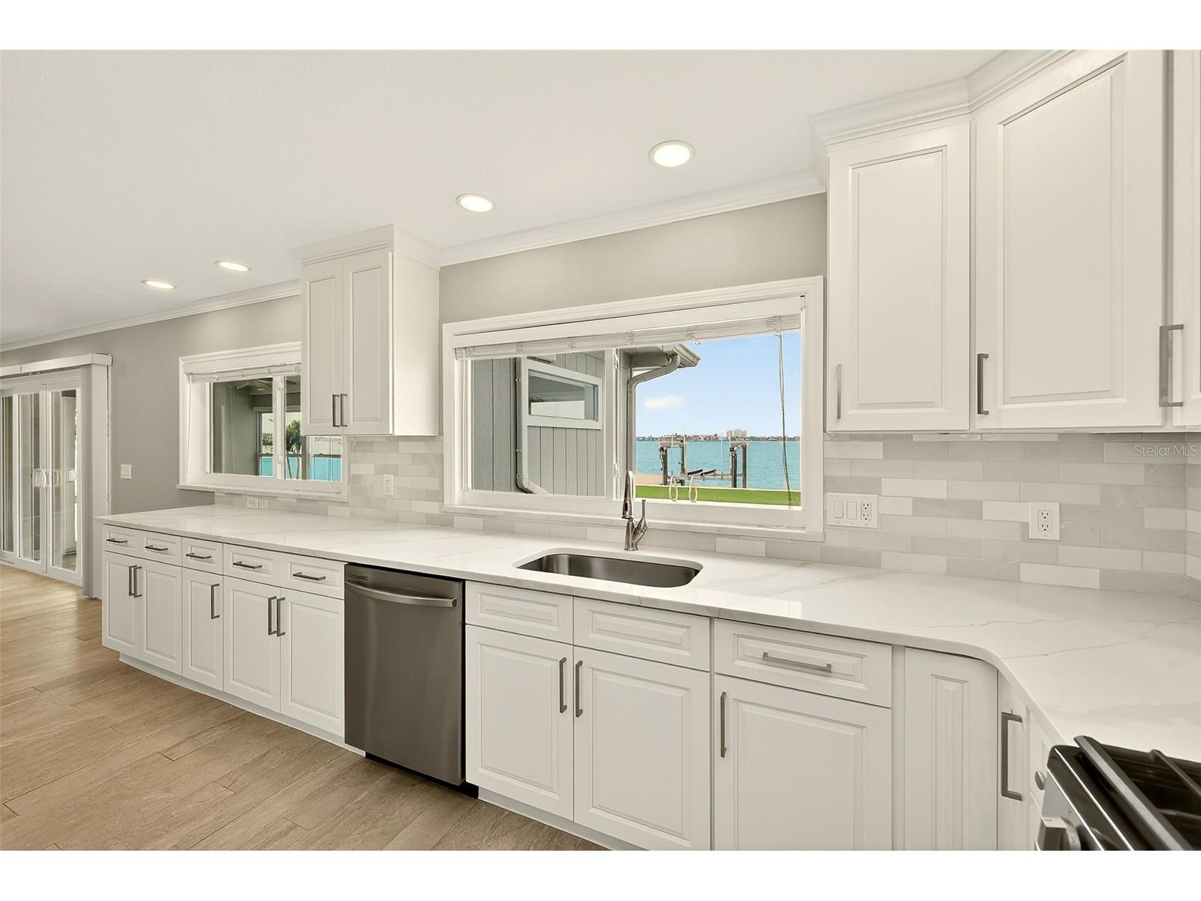 5434 Oakhurst Drive Seminole FL 33772 TB8496805 image15