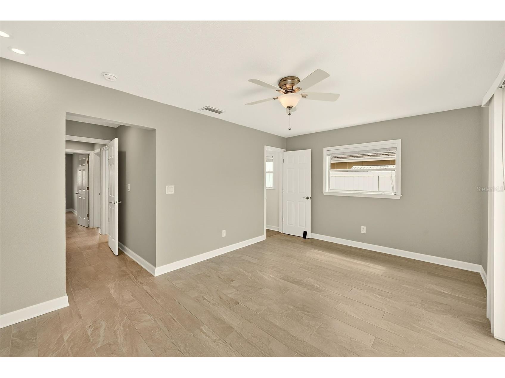 5434 Oakhurst Drive Seminole FL 33772 TB8496805 image21