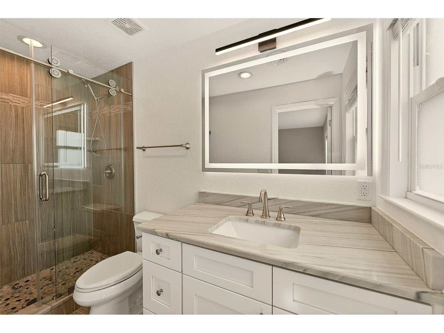 5434 Oakhurst Drive Seminole FL 33772 TB8496805 image22