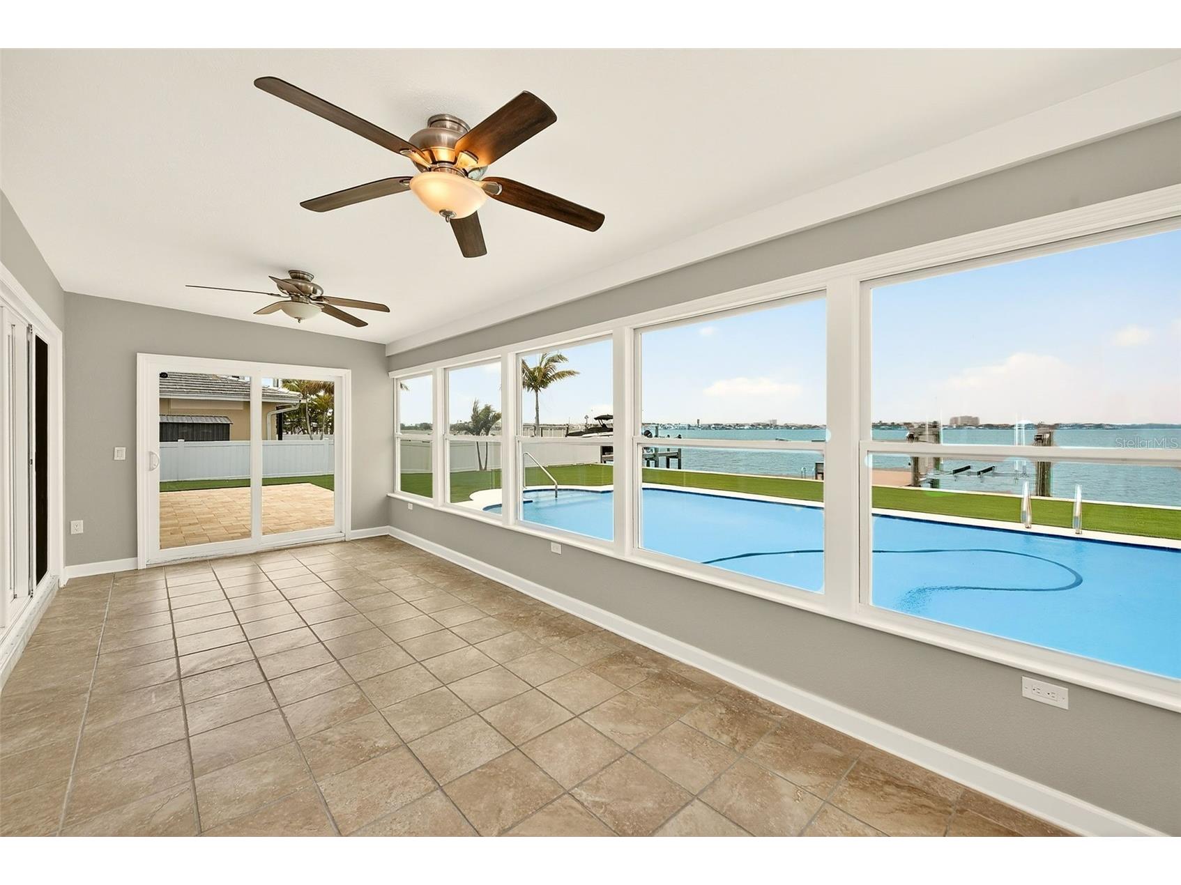 5434 Oakhurst Drive Seminole FL 33772 TB8496805 image30