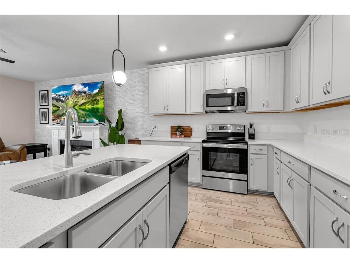 5434 Patano Loop Palmetto FL 34221 A4670672 image16