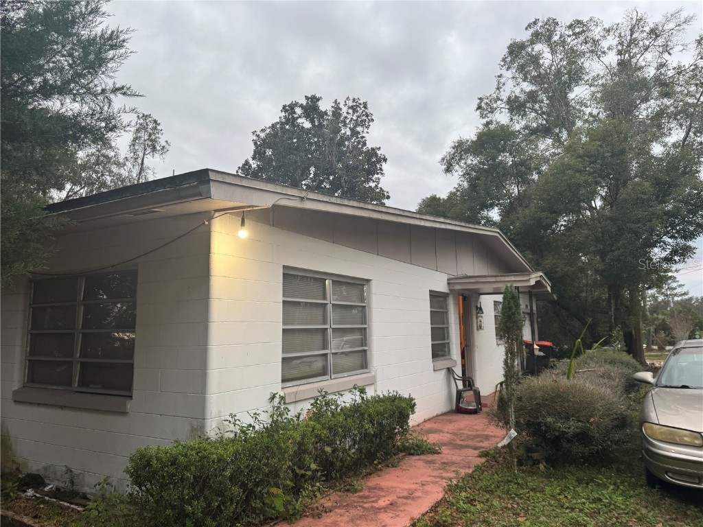 5434 SE County Highway 484 Belleview FL 34420 J993582 image1