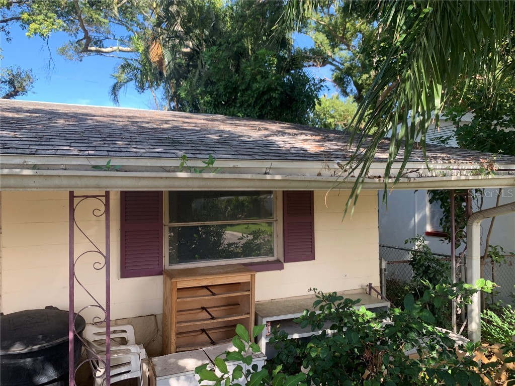 5435 18th Avenue N Saint Petersburg FL 33710 TB8450254 image3