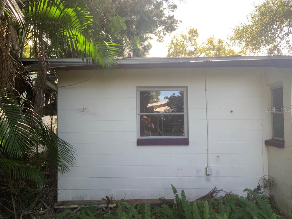 5435 18th Avenue N Saint Petersburg FL 33710 TB8450254 image5