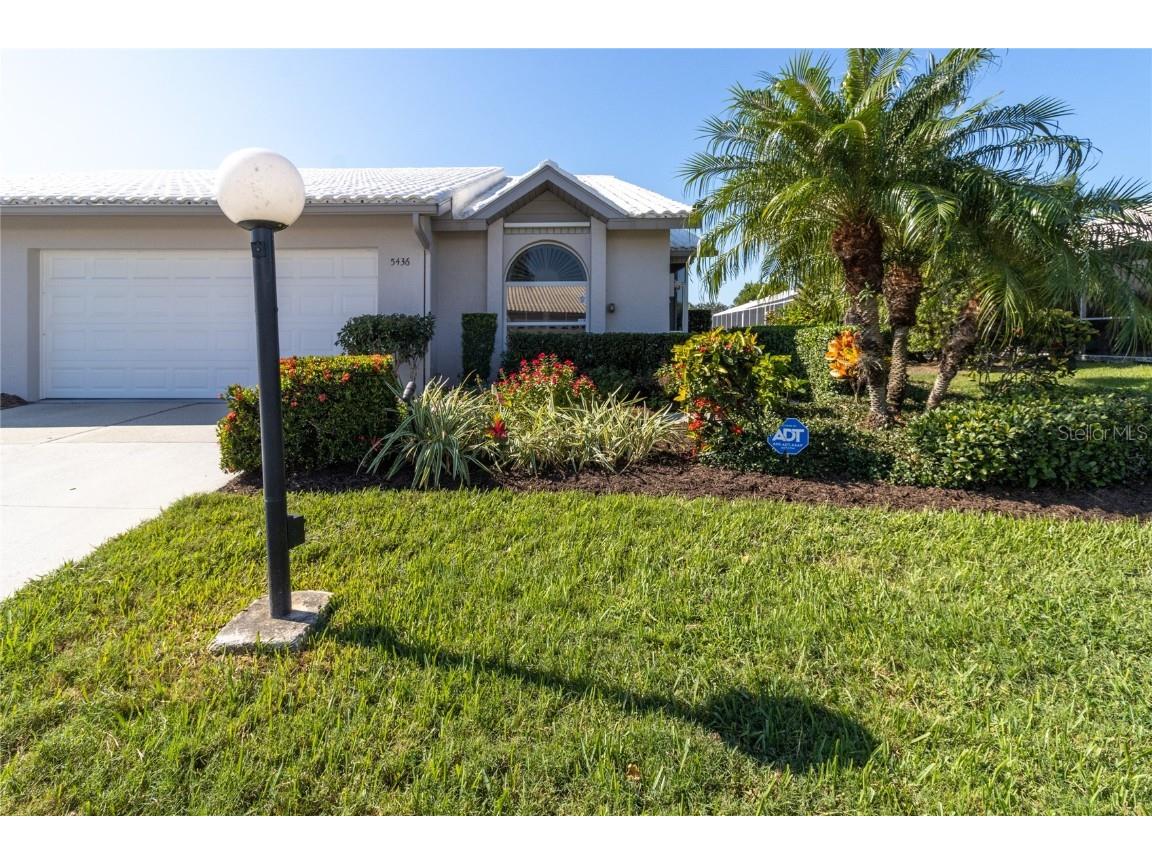 5436 Kelly Drive #13 Sarasota FL 34233 A4587524 image1