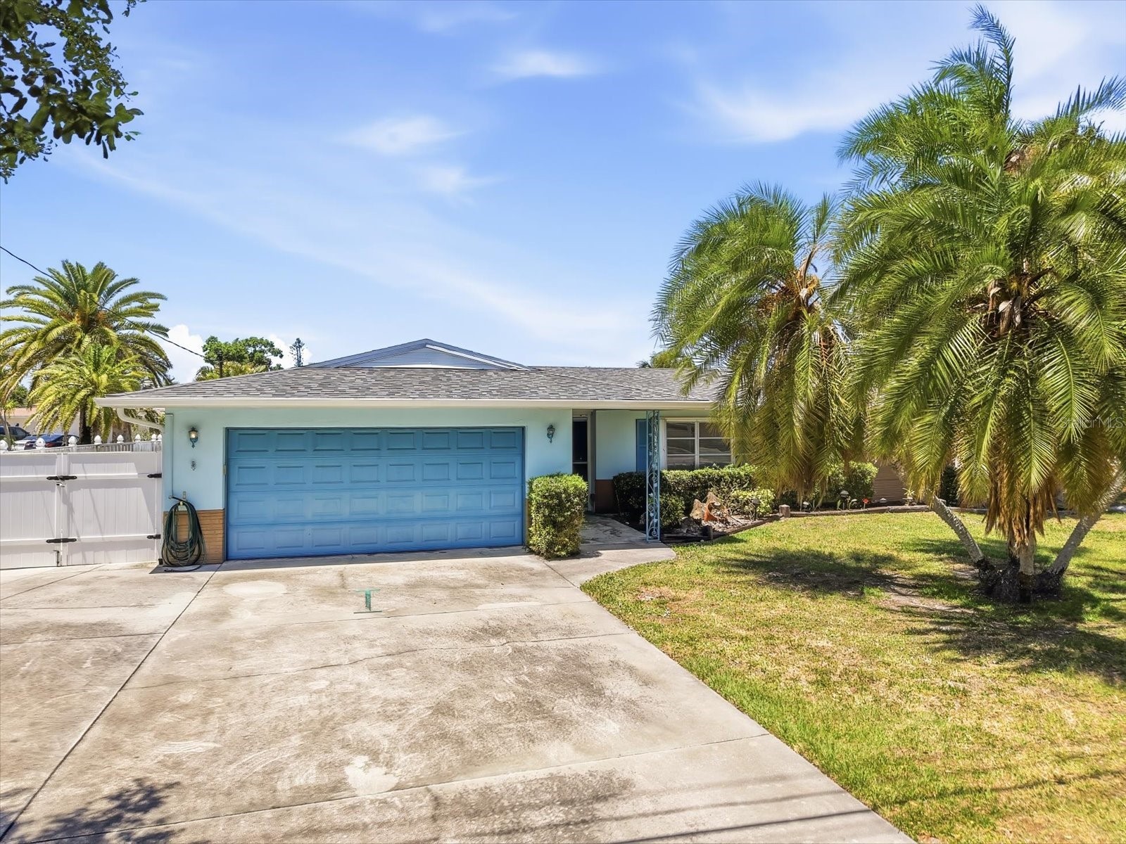 5436 S Lockwood Ridge Road Sarasota FL 34231 TB8495570 image1