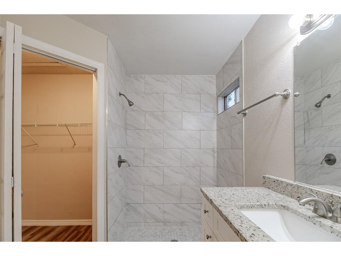 5436 Wood Crossing Street Orlando FL 32811 O6265855 image12