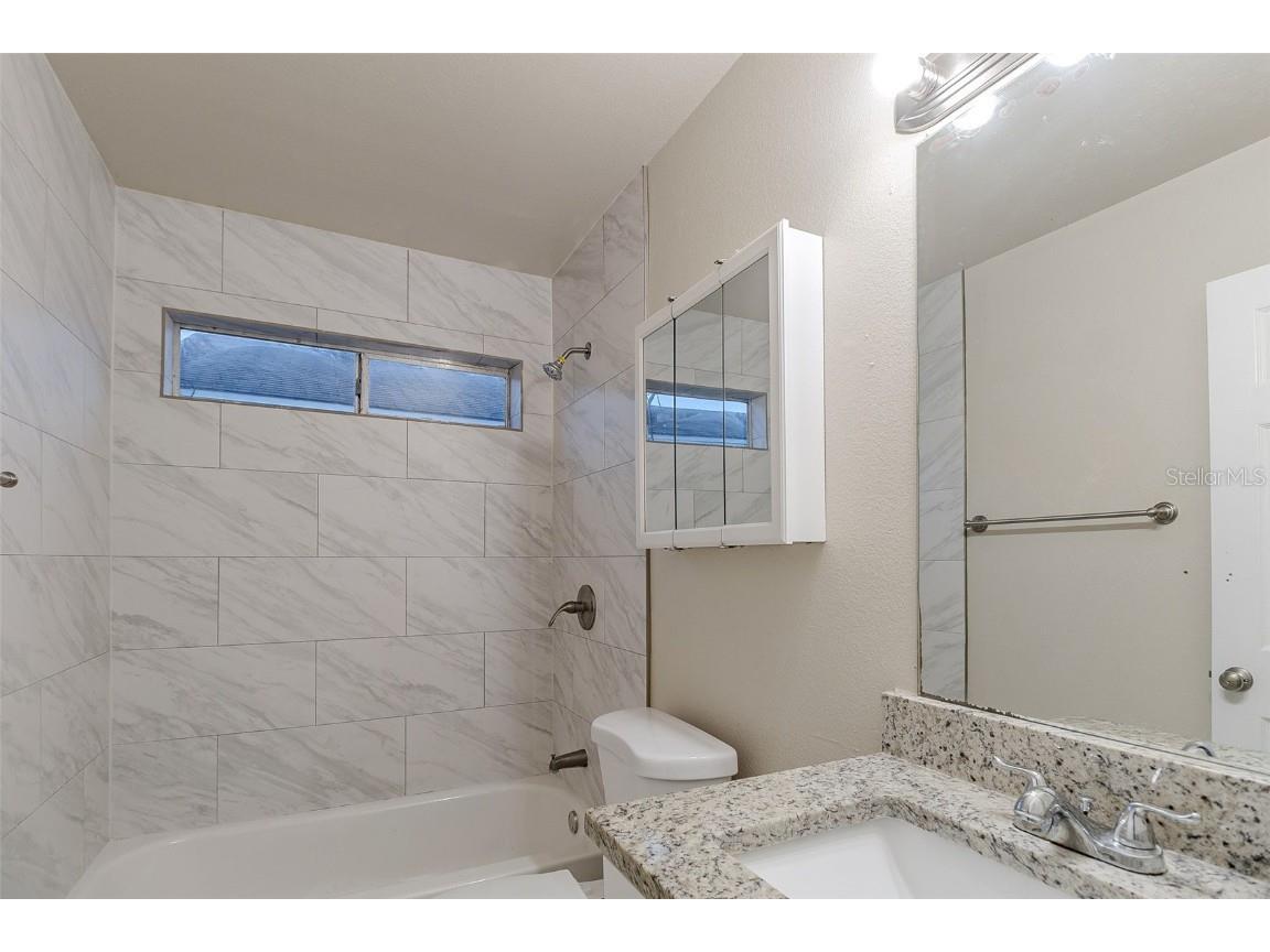 5436 Wood Crossing Street Orlando FL 32811 O6265855 image18