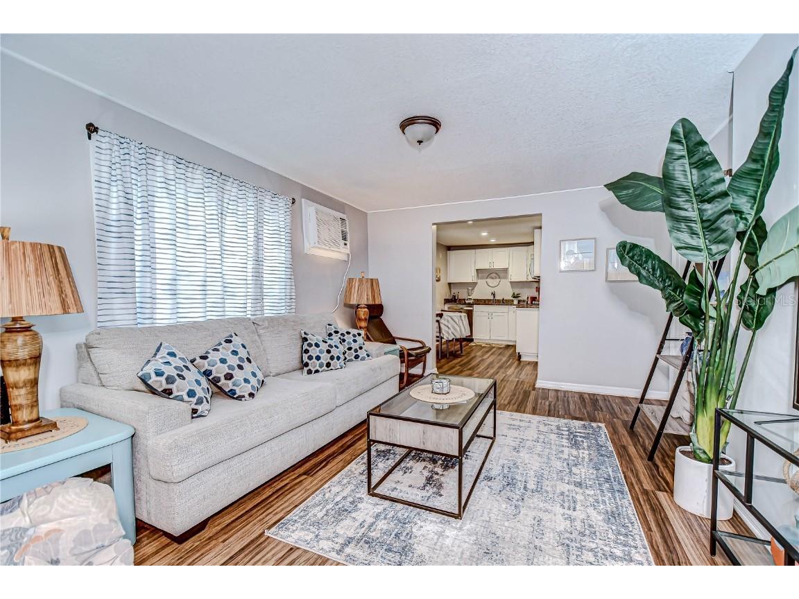 5437 Delette Avenue S #A Gulfport FL 33707 TB8382459 image3