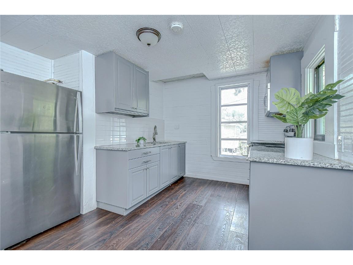 5437 Delette Avenue S Gulfport FL 33707 TB8415159 image32