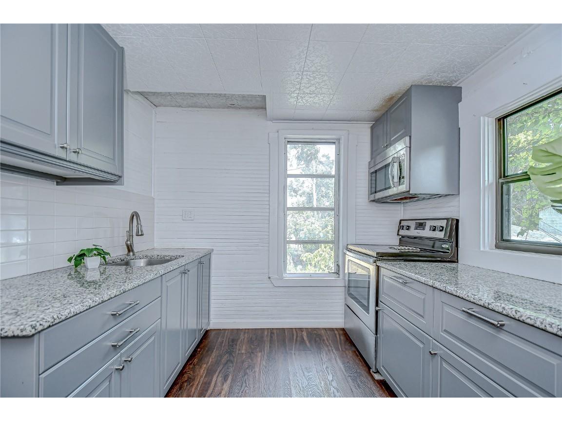 5437 Delette Avenue S Gulfport FL 33707 TB8415159 image33