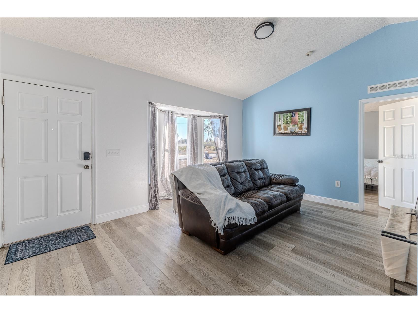 5437 Freeport Drive Spring Hill FL 34606 W7883041 image3